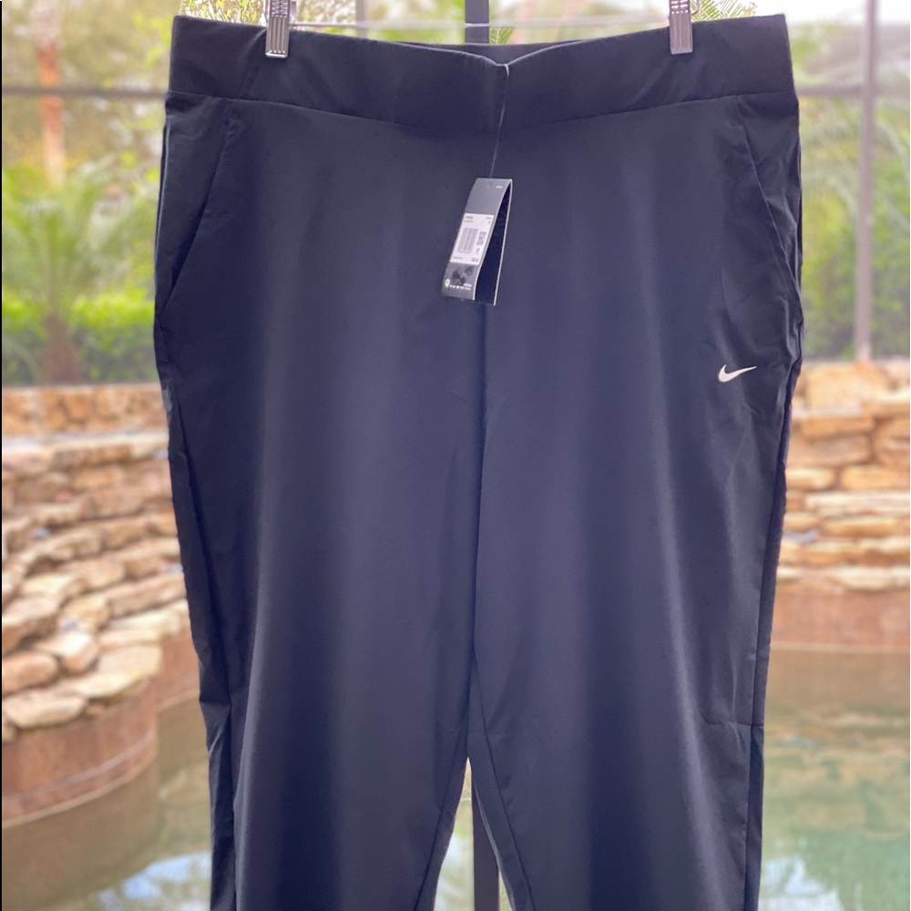NIKE BLISS VICTORY CROPPED‎ PANTS 1X BLACK